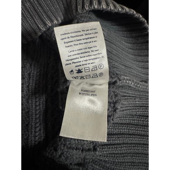Faherty Organic Cotton Cable Knit Crewneck Sweater – Gray(Phantom) – Size Small - Picture 7 of 8